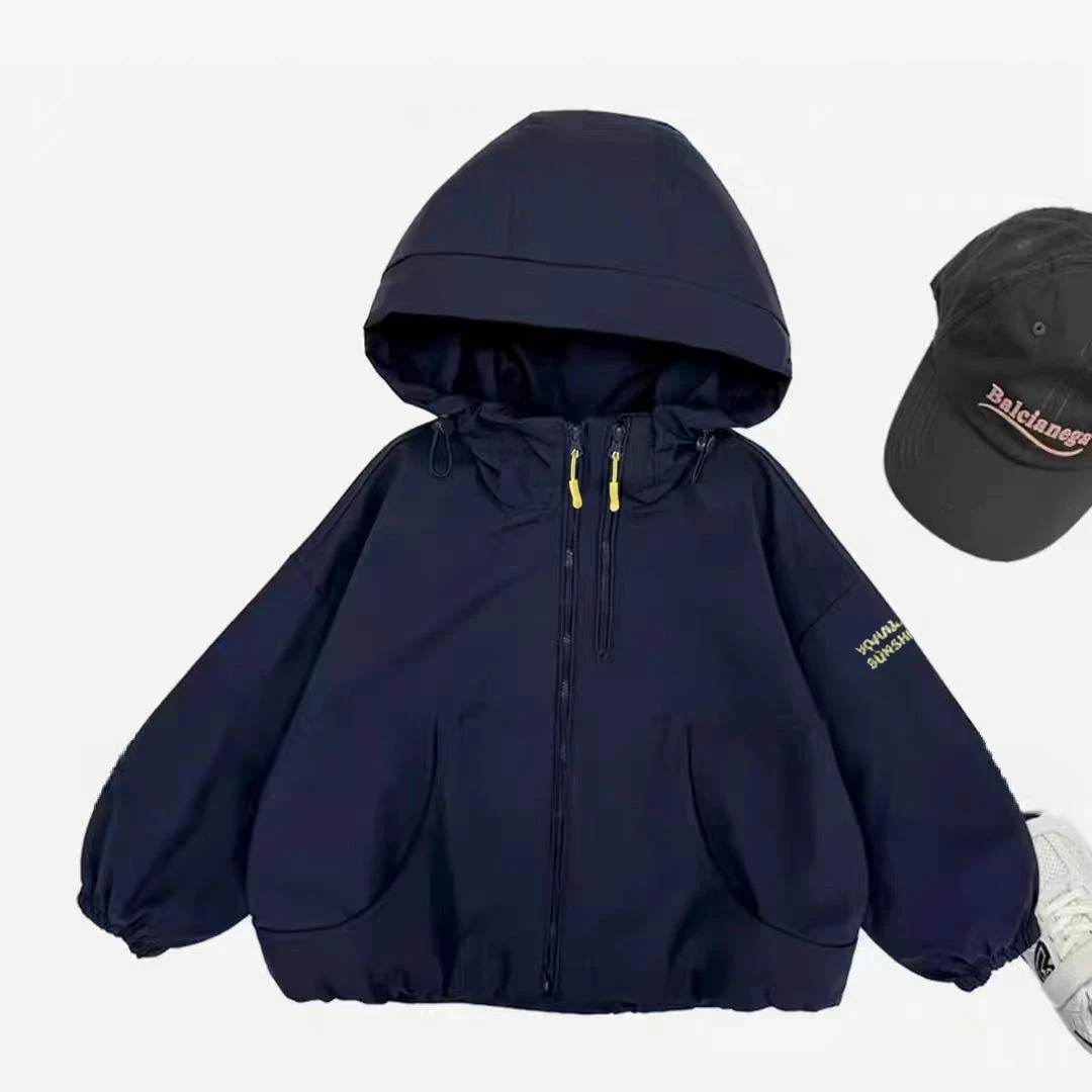 【现货】儿童冲锋衣春秋款2025新款男女童洋气外套休闲连帽上衣潮款
