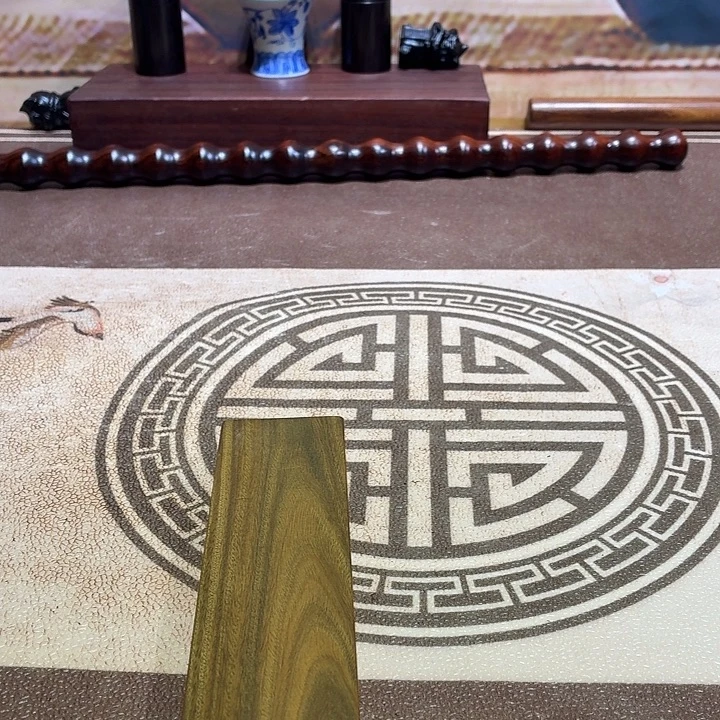 小***庆非洲紫檀（红花梨）