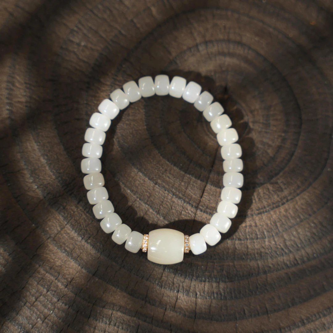 嫩藕-天然和田玉18K金手串-b