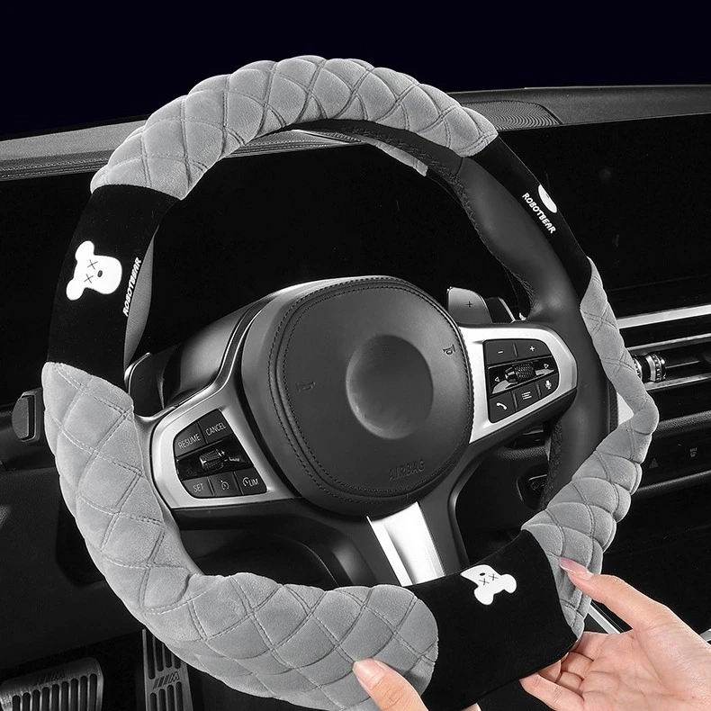 卡通方向盘套冬季毛绒秋冬款保暖可爱暴力熊四季通用车载内饰把套