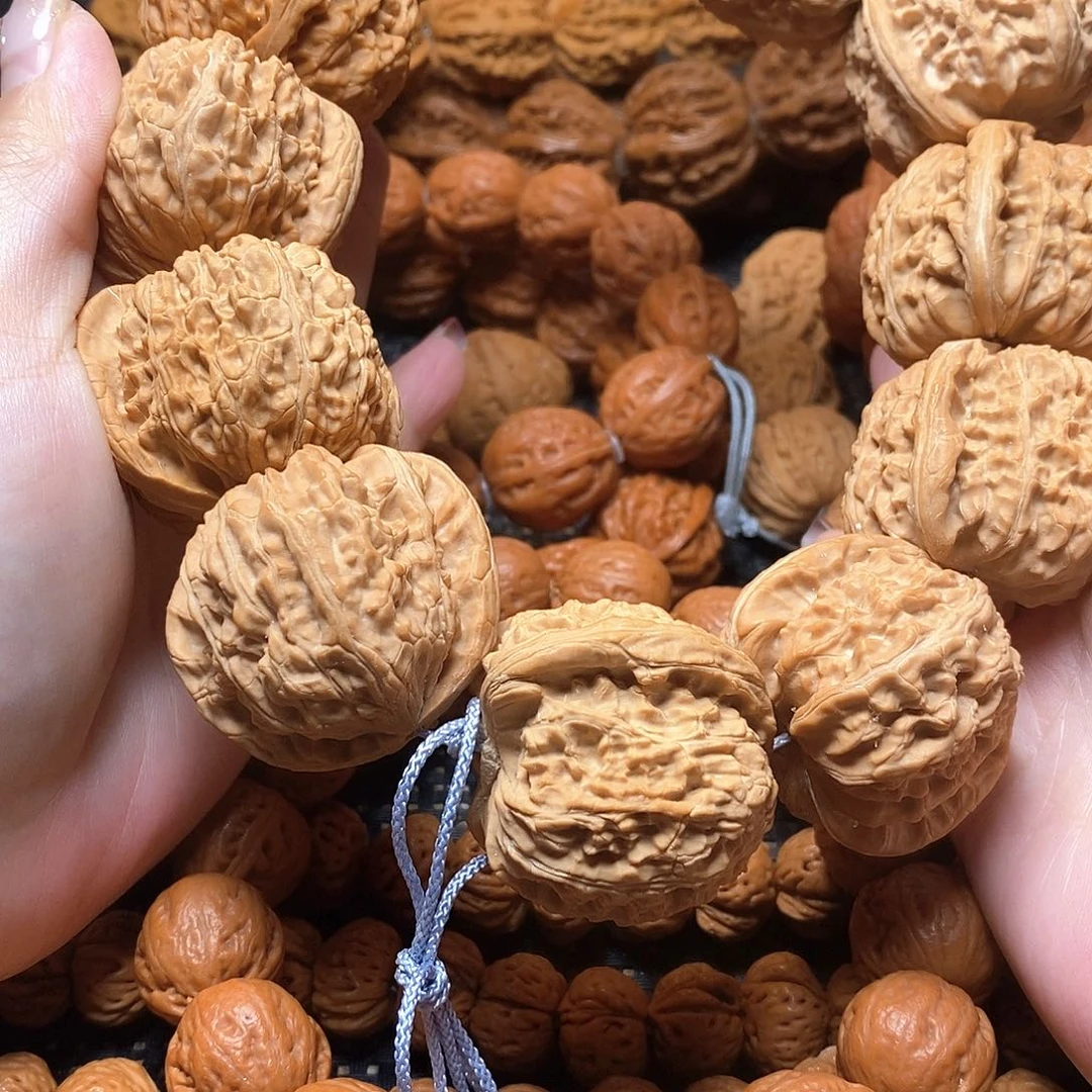 文玩核桃手串白狮子手持