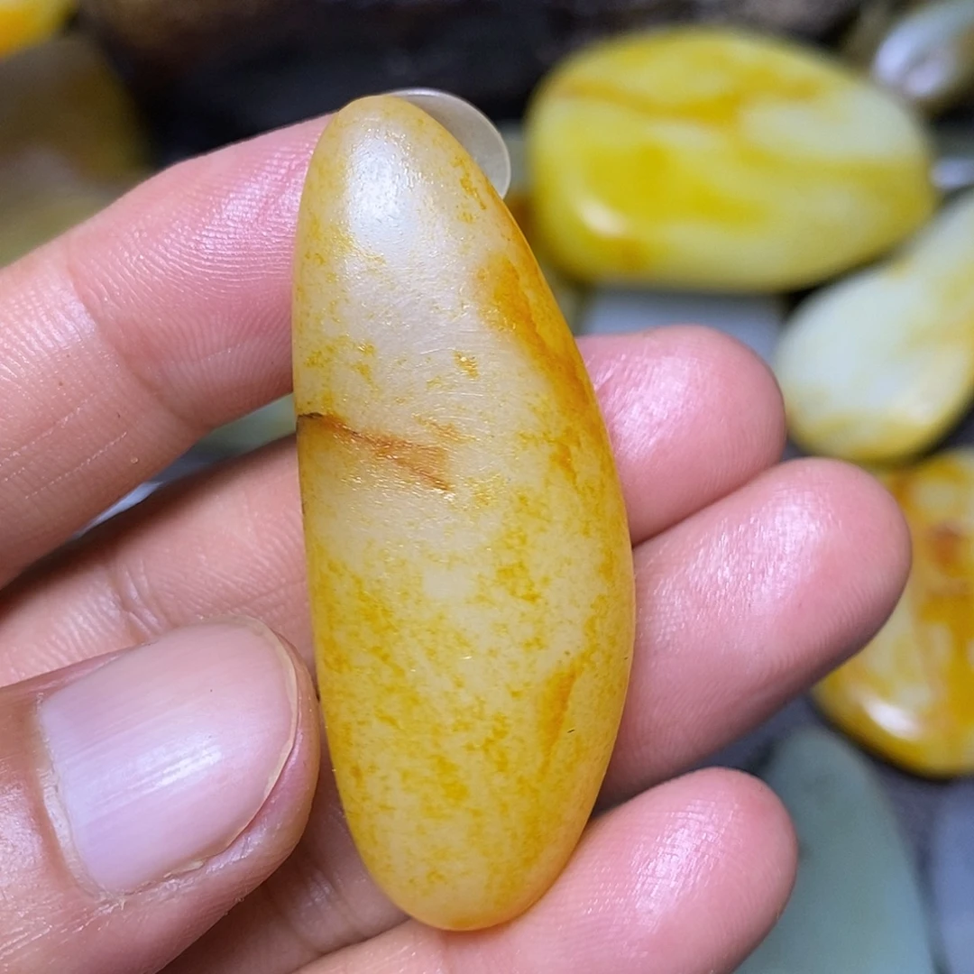 和田玉（糖玉）未镶嵌挂件