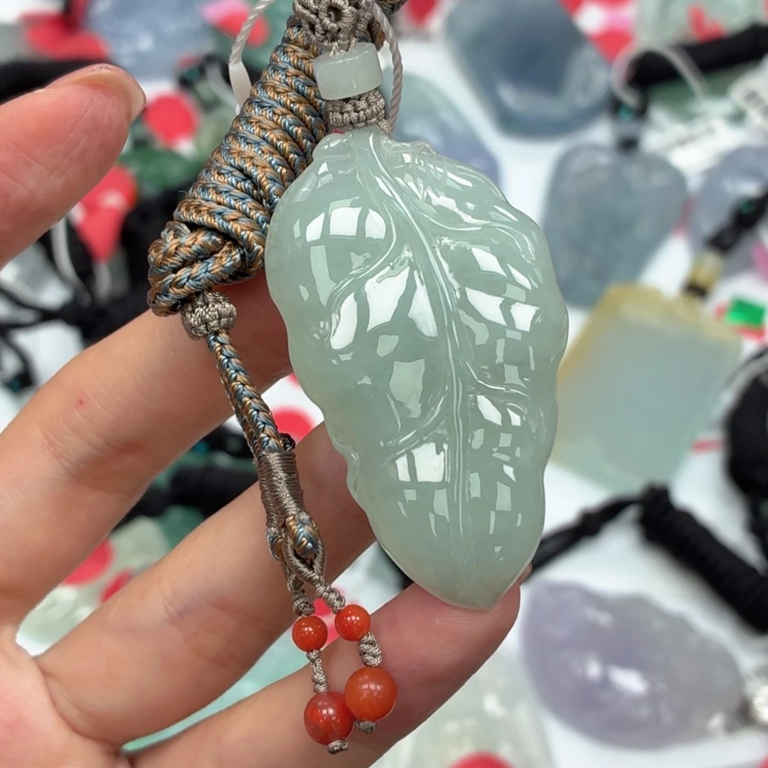 翡翠未镶嵌颈饰缅甸天然A货翡翠