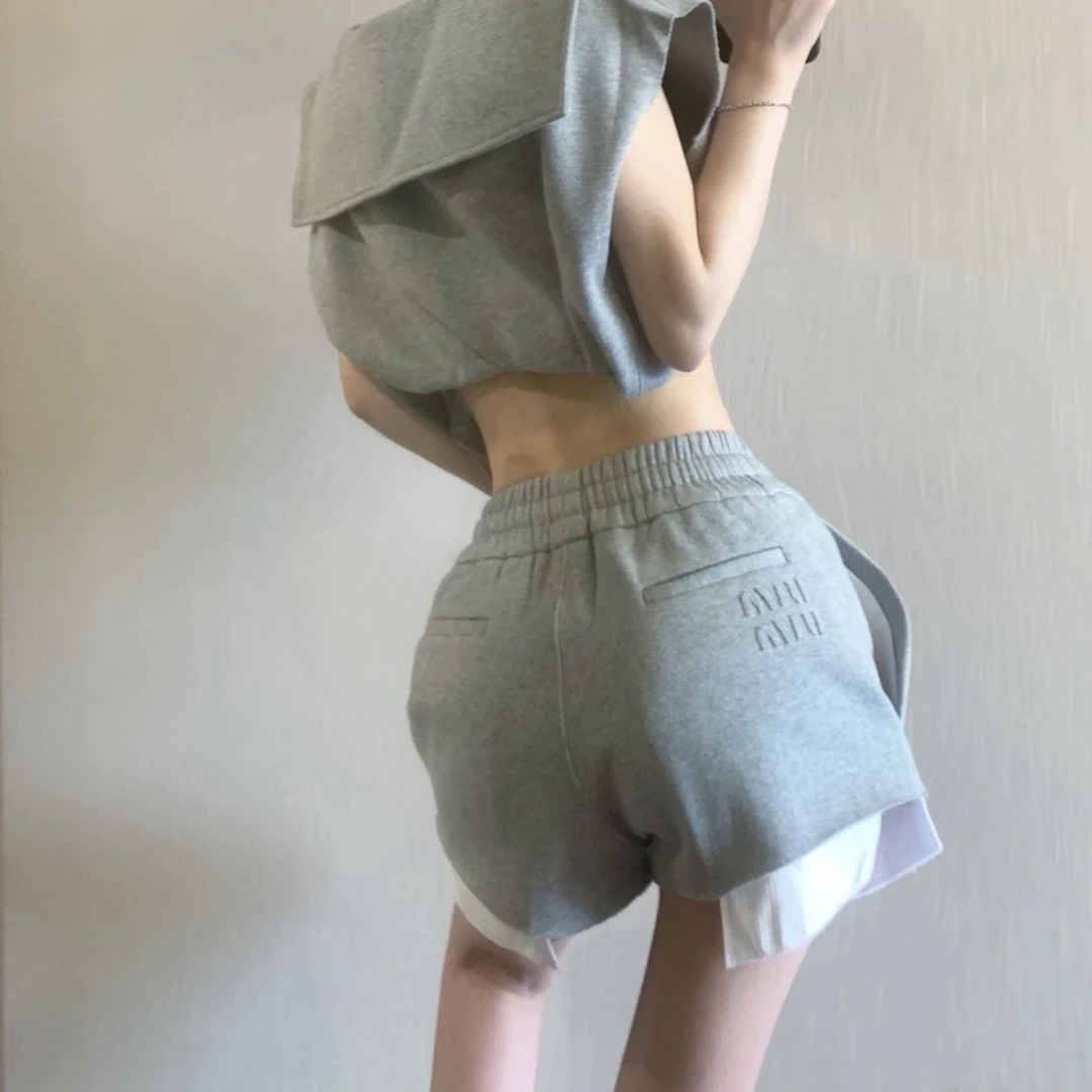 99新 MIU MIU/缪缪 bb08/SS23纯色修身系带休闲短裤 棉 38码
