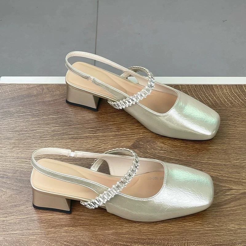 2025法式方头玛丽珍百搭一字带中跟凉鞋夏季搭配气质晚晚鞋时尚