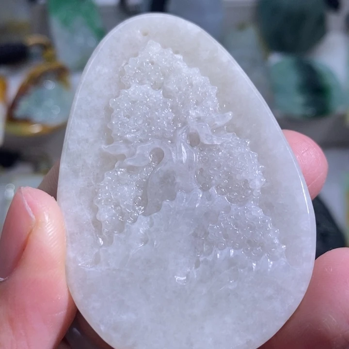 【闪购商品】颈饰未镶嵌翡翠山水