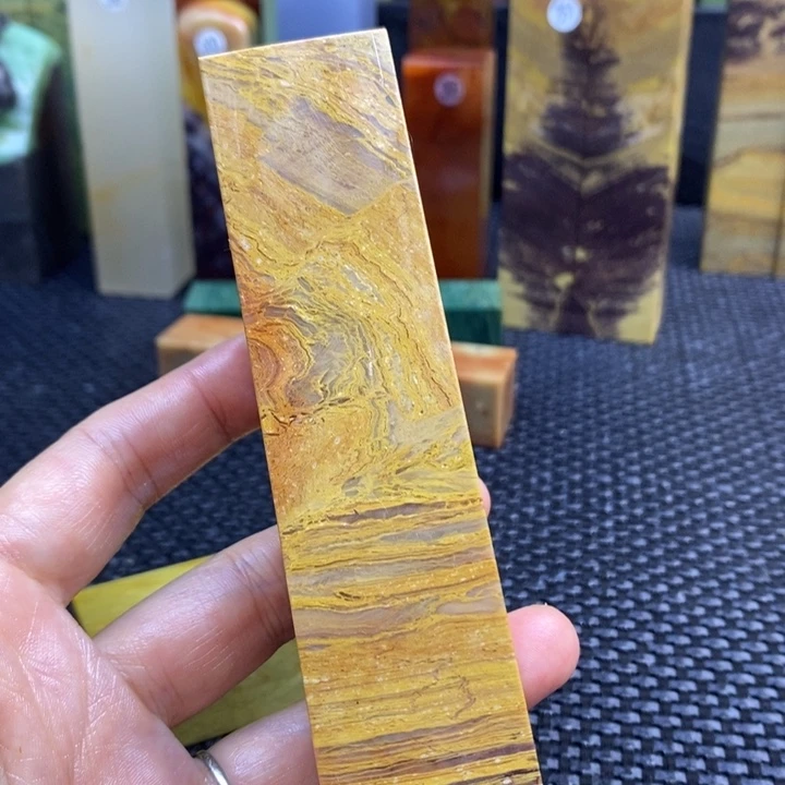 青田石江*德青田石印章石