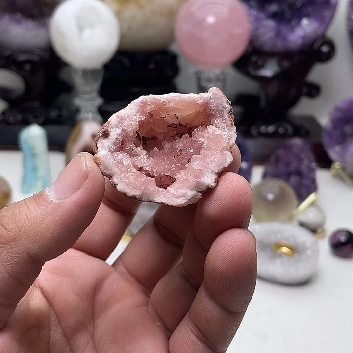 国***场珠宝半成品未镶嵌水晶