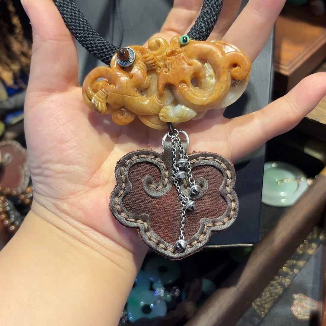 翡翠未镶嵌颈饰原创