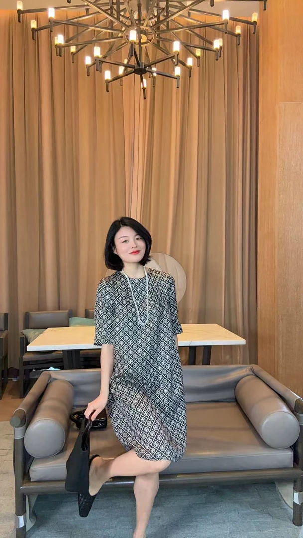 TANTAN  真丝100 菱形格气质中袖连衣裙1649