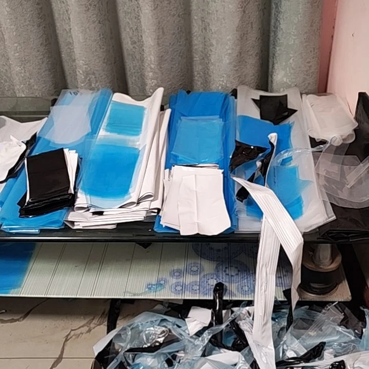 东***北8*10*14丝黑白膜裁剪一张