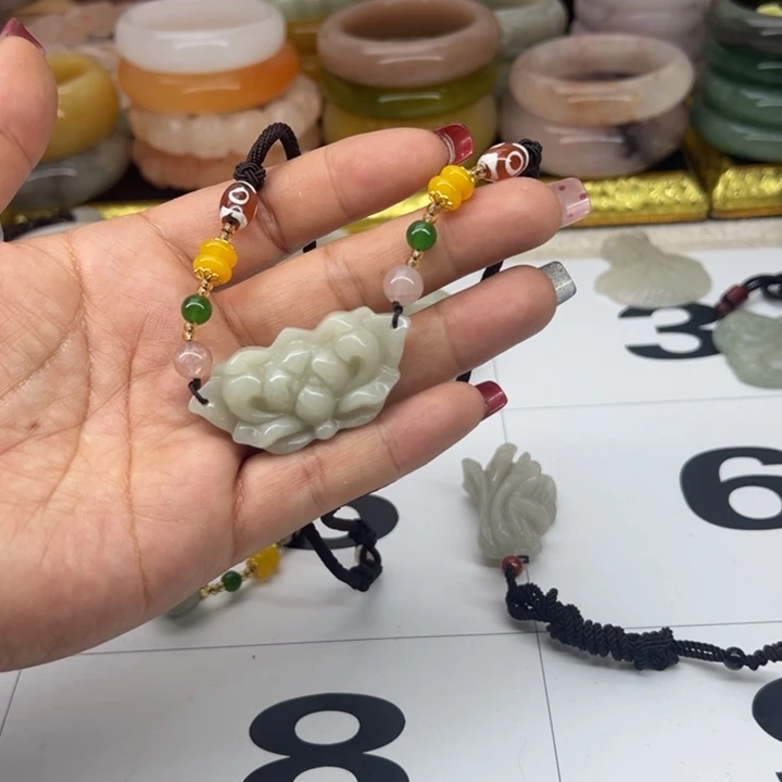 石英岩玉合金手镯