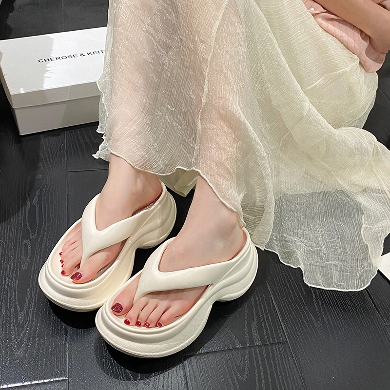 人字拖厚底女款网红超火夏季外穿防滑防臭踩屎感小蛮腰夹脚拖鞋女