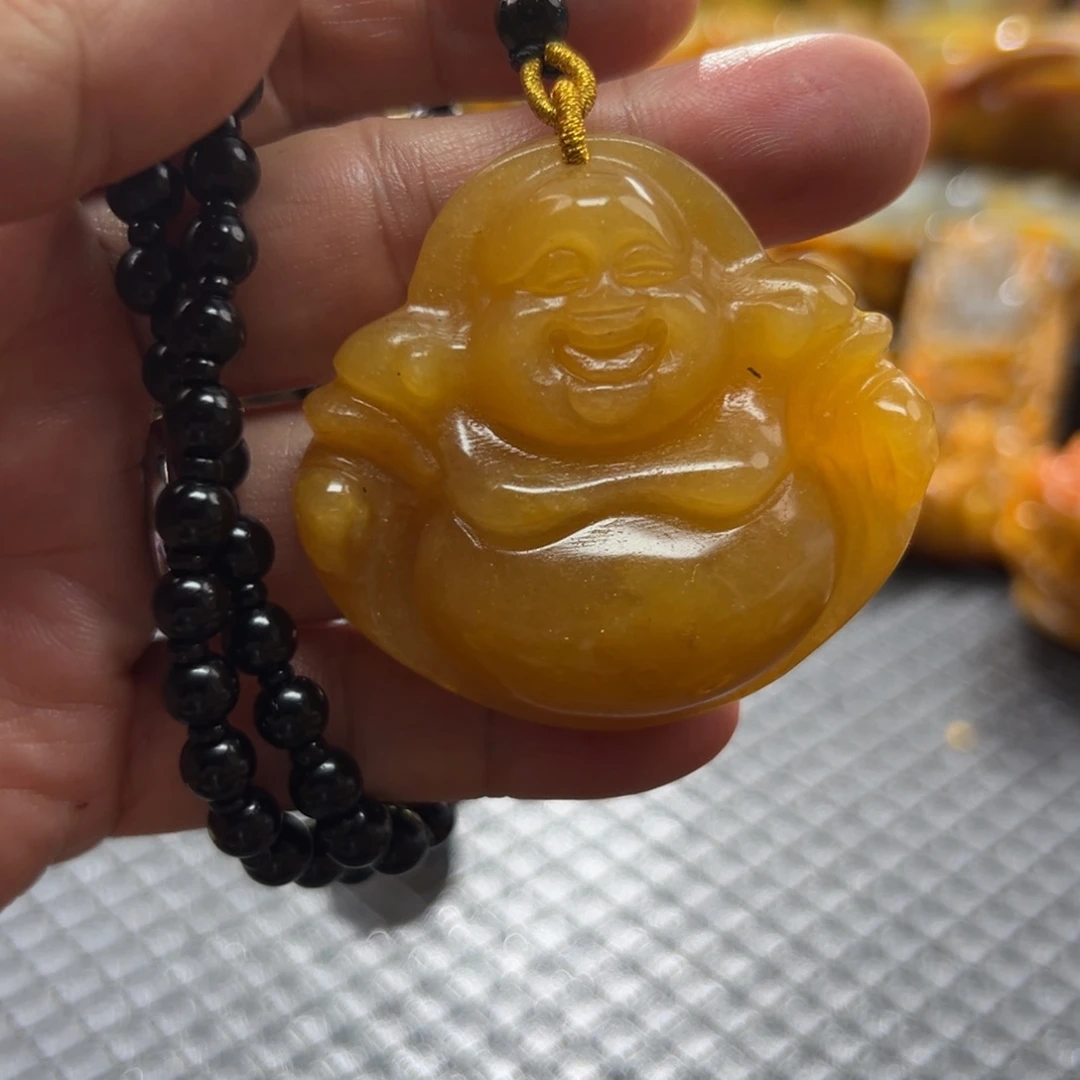 石英质玉未镶嵌颈饰