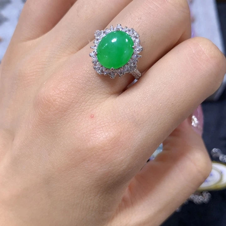 颈饰未镶嵌翡翠翡翠戒指