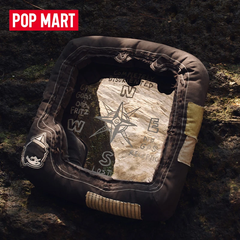 泡泡玛特Hirono Living Wild-迷航补丁装饰镜