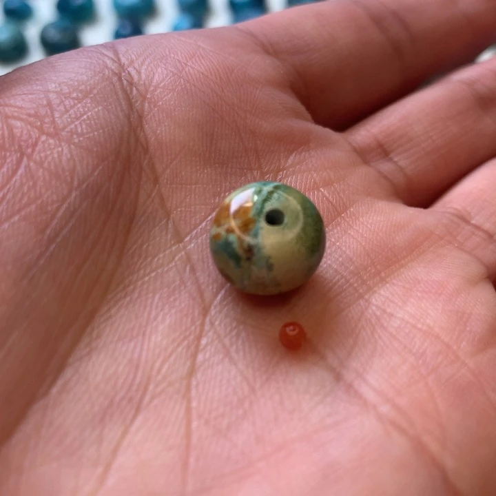 南红玛瑙未镶嵌珠宝奇石