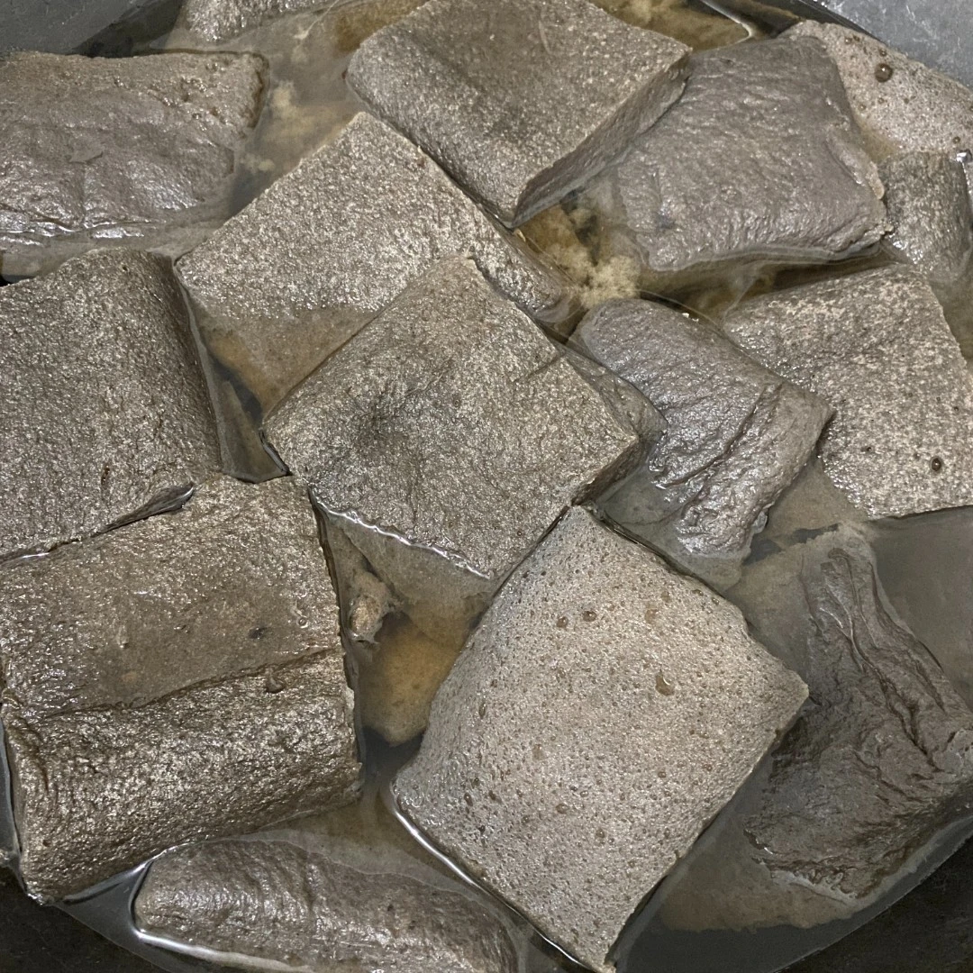 纯手工魔芋豆腐灰菜农家正宗鲜魔芋现做现发低脂劲道老魔芋豆腐