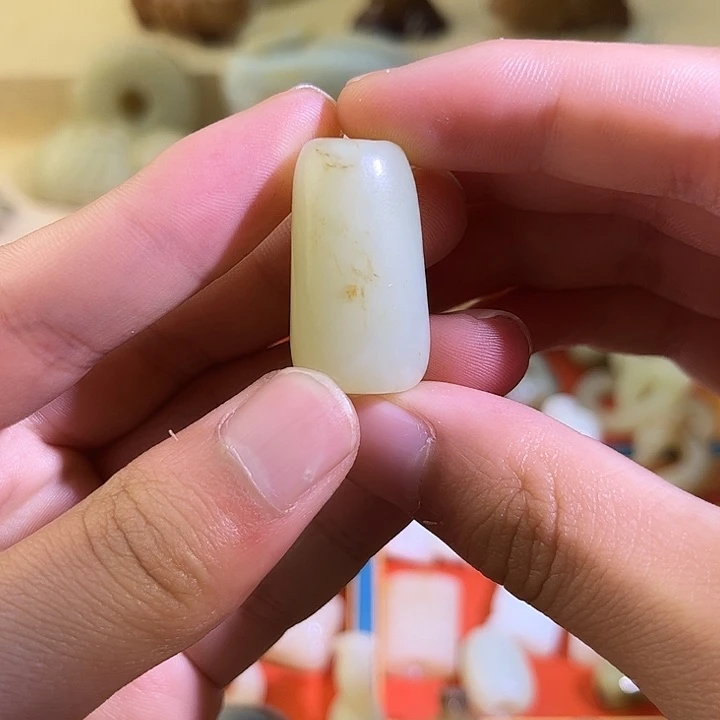 和田玉未镶嵌颈饰产*园