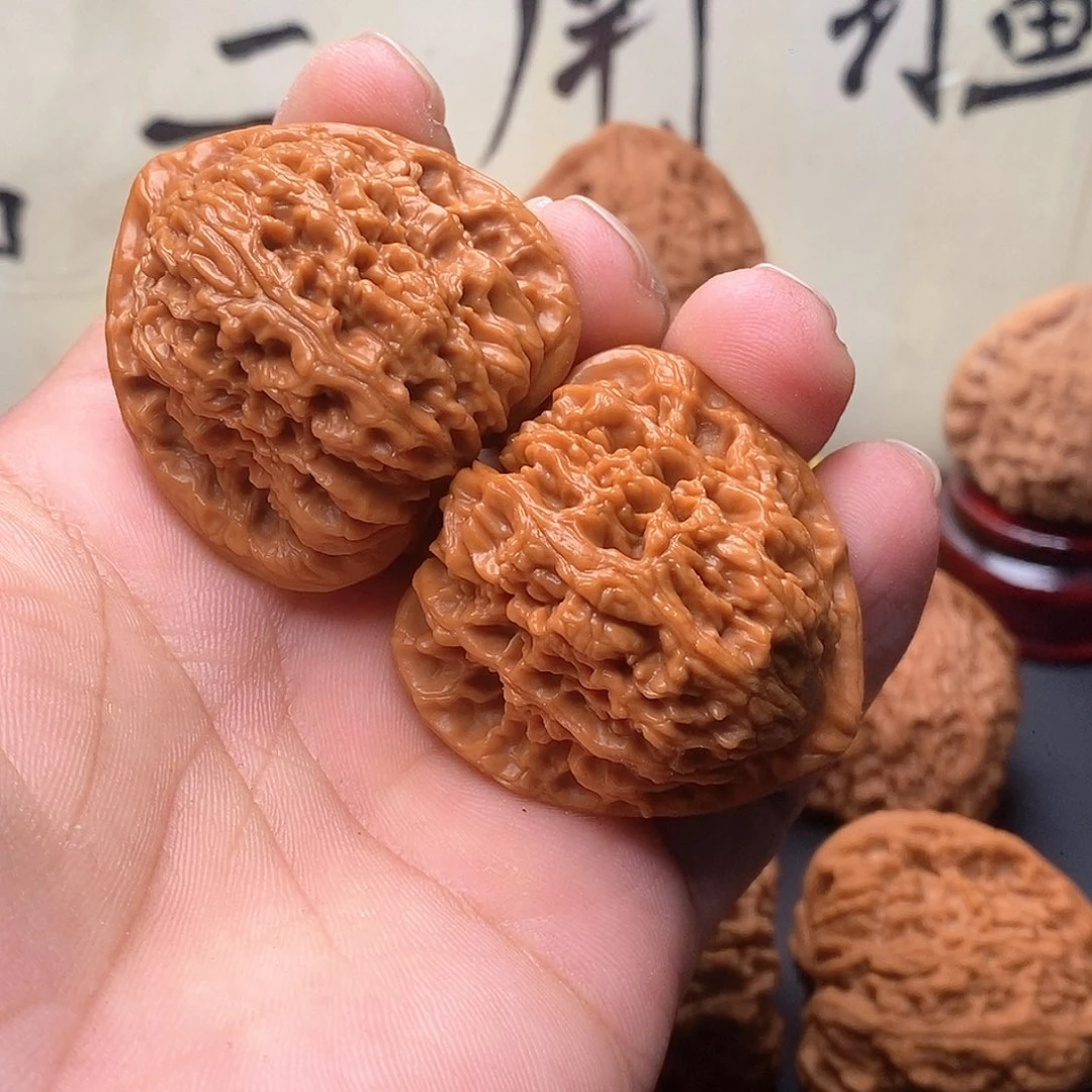 修***见吊坠文玩核桃三角疆40