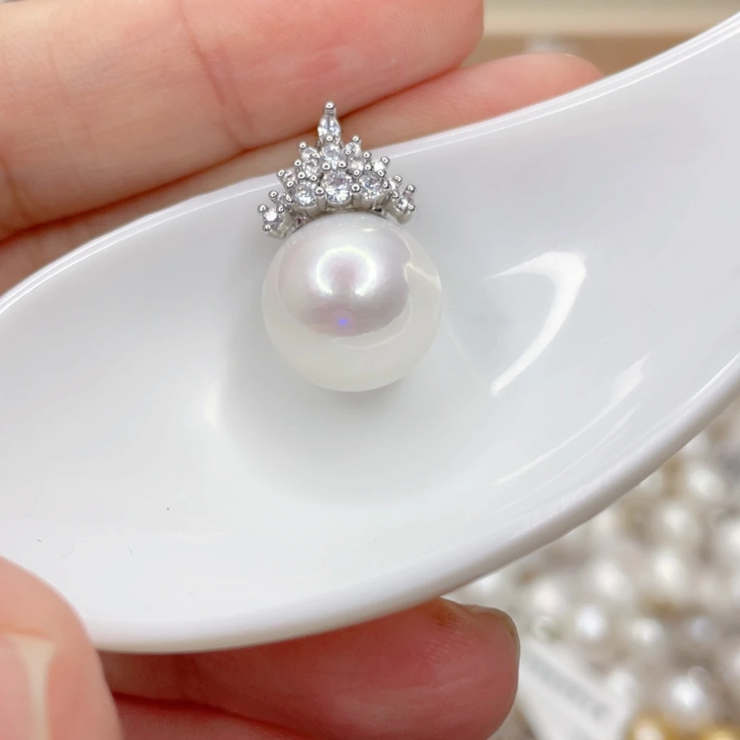 淡水珍珠未镶嵌吊坠(赠链)