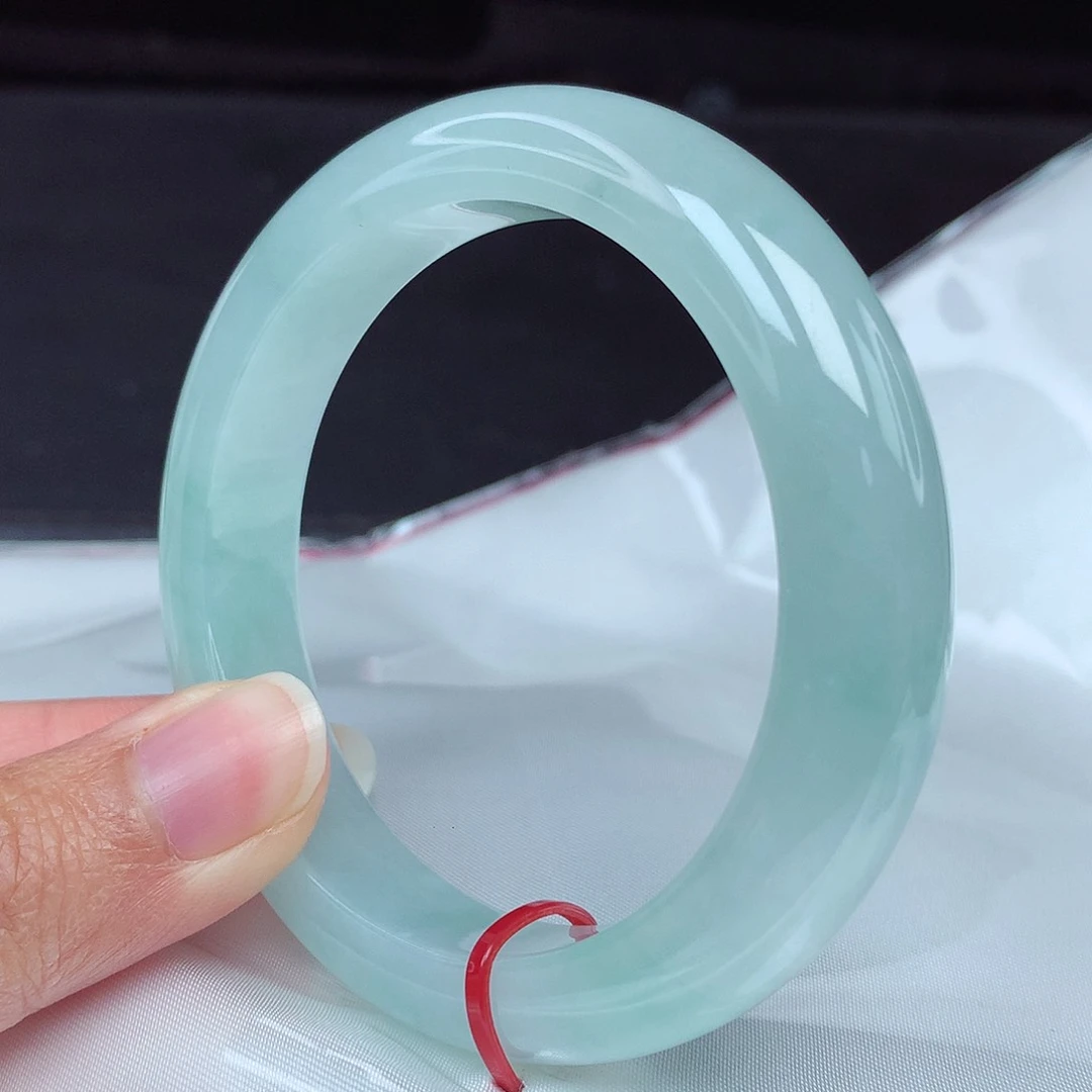 翡翠手镯未镶嵌55圈0344