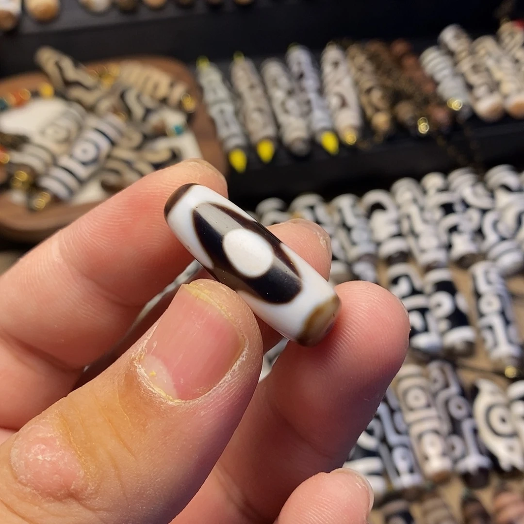 玛瑙/玉髓颈饰未镶嵌炎*