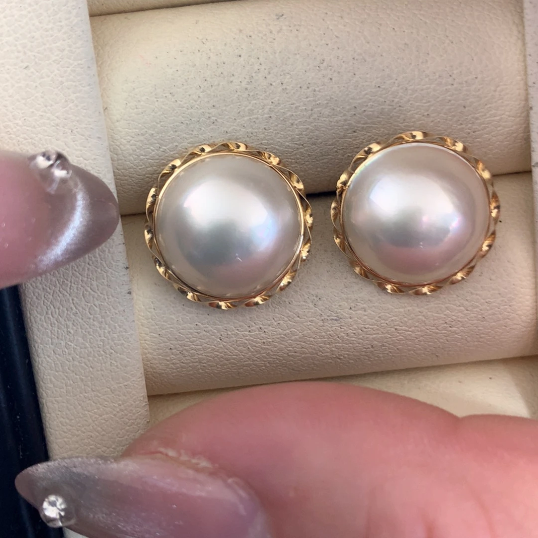 拼合珍珠（马贝珠）耳饰18K金镶嵌