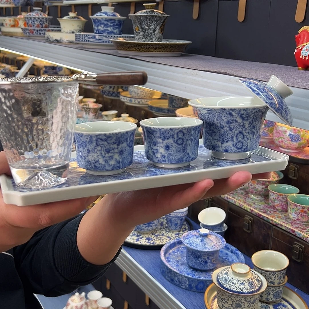 我们的目标是成为一个优秀的人