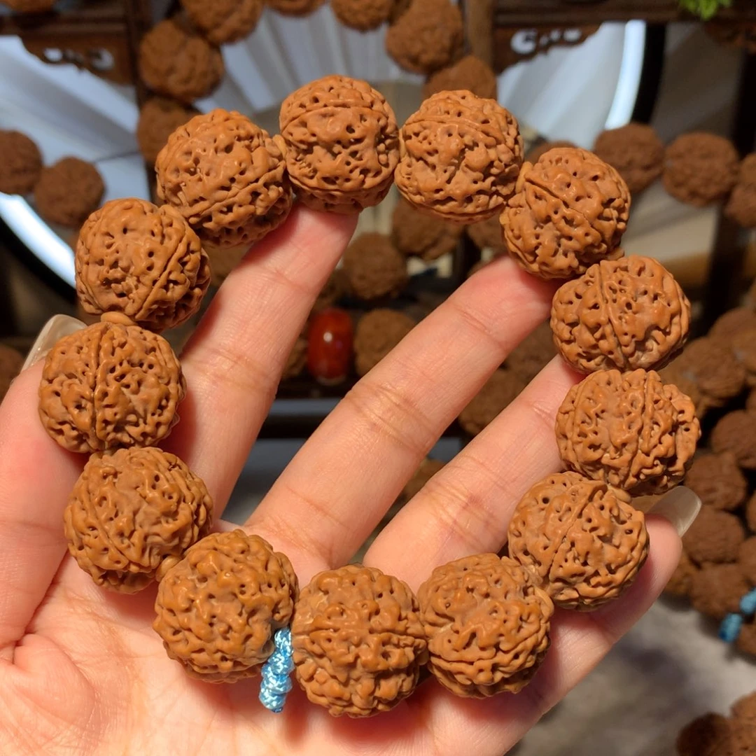 金刚菩提手串小****ル1。