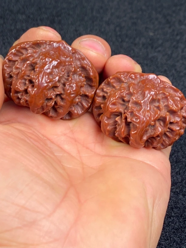 秦岭名核精品粗筋王盘玩过的老核桃