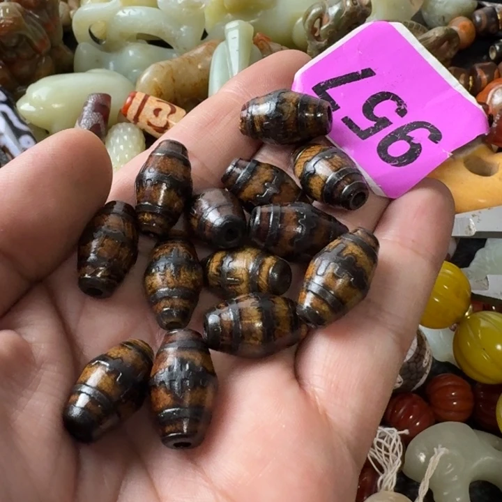 雪***天玛瑙/玉髓未镶嵌颈饰