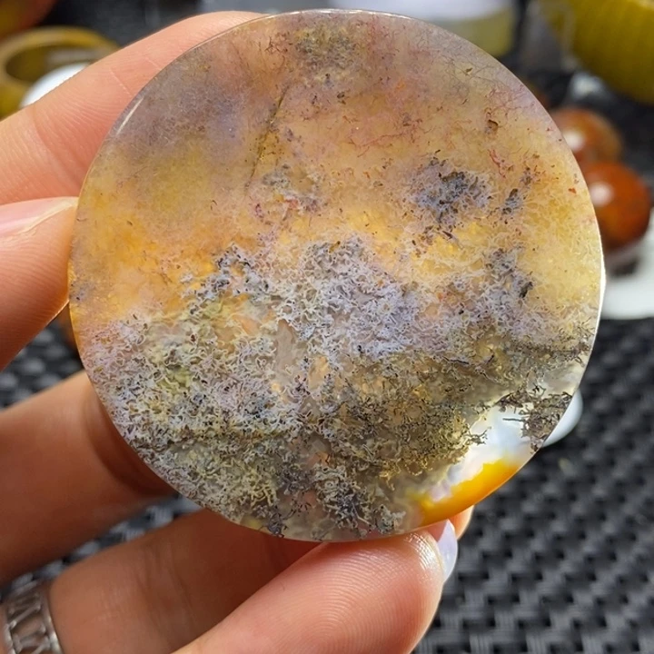 玛瑙/玉髓颈饰未镶嵌湘**伟