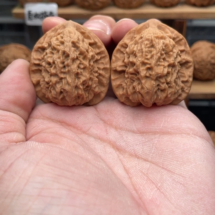 把件桃核野生关关37精对