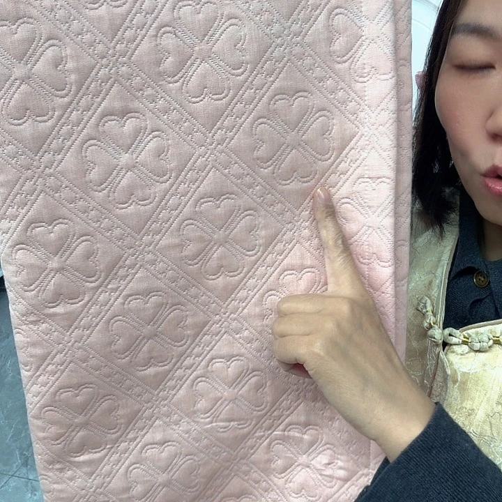 棉棉粉灰四叶草床盖