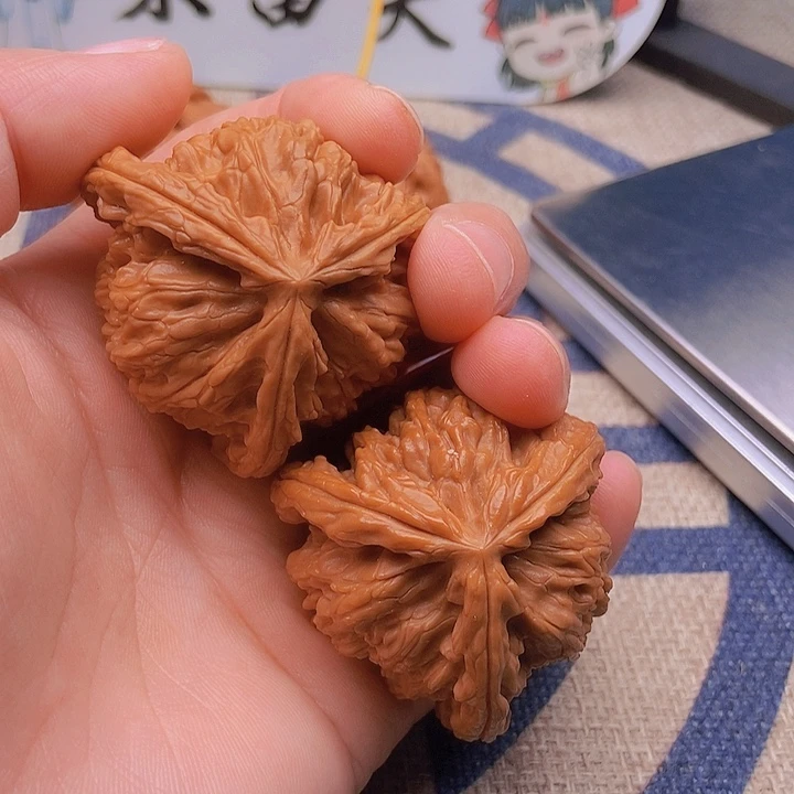 吊坠文玩核桃小*儿三棱