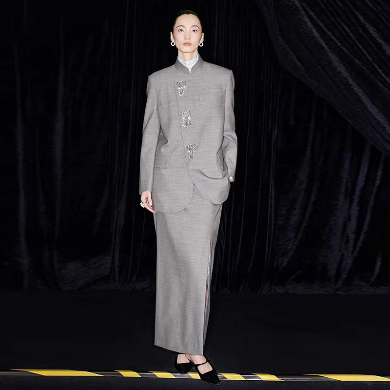 M essential 马 凯 原麻色骨感水晶灯流苏钉珠西装半裙