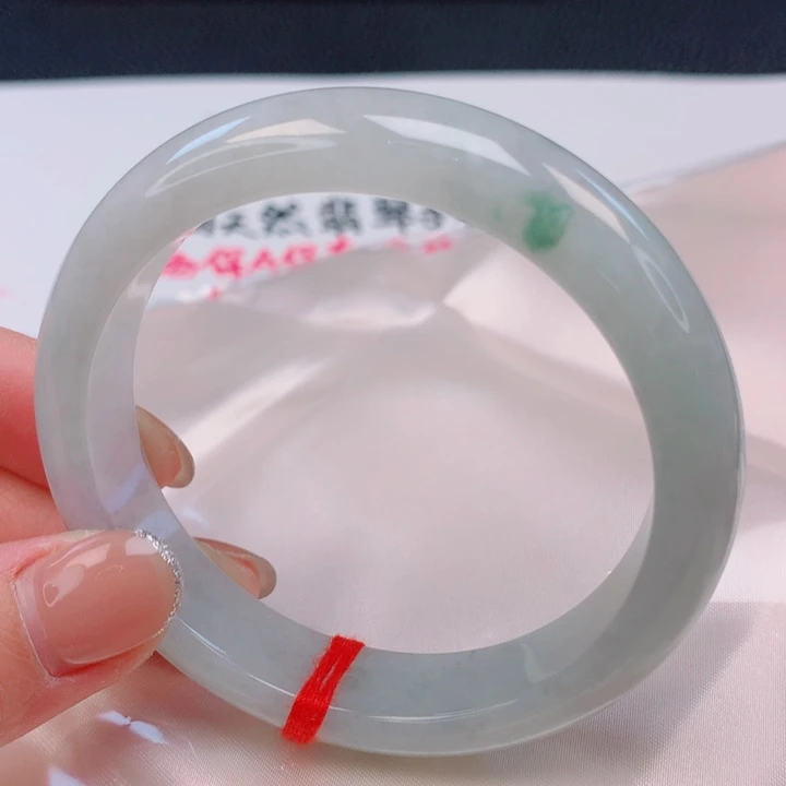 翡翠未镶嵌手镯57。58
