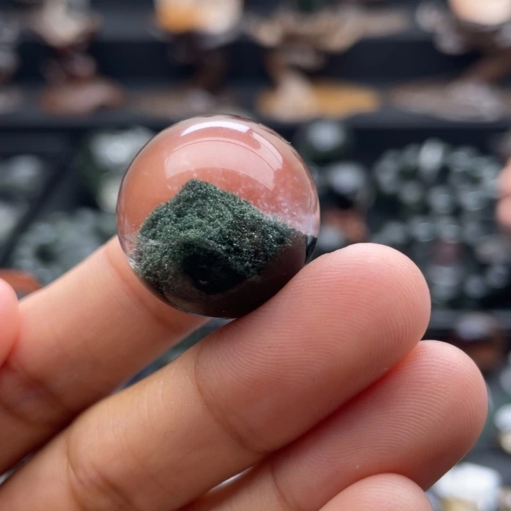 颈饰未镶嵌水晶绿幽灵金字塔单珠定制