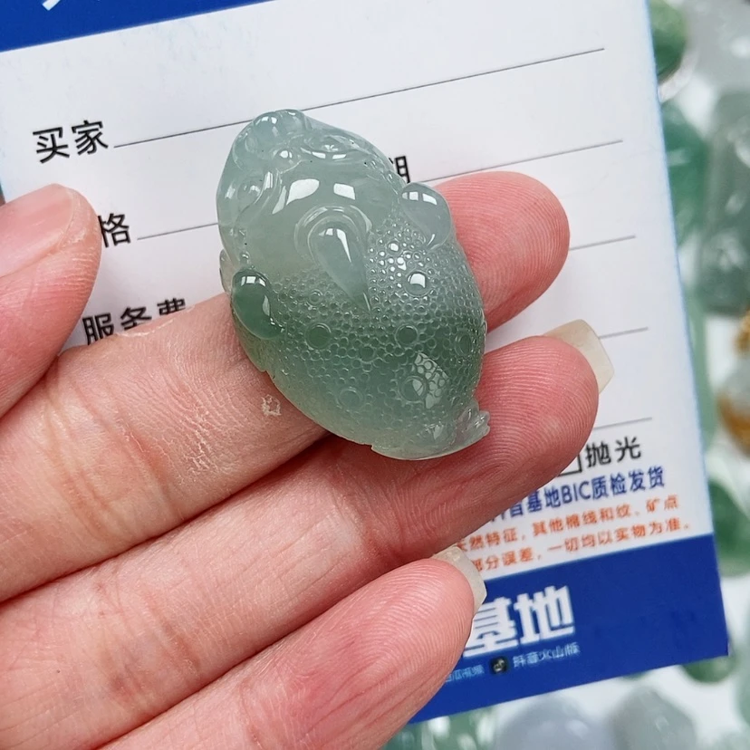 【闪购商品】翡翠颈饰未镶嵌莫****金蟾