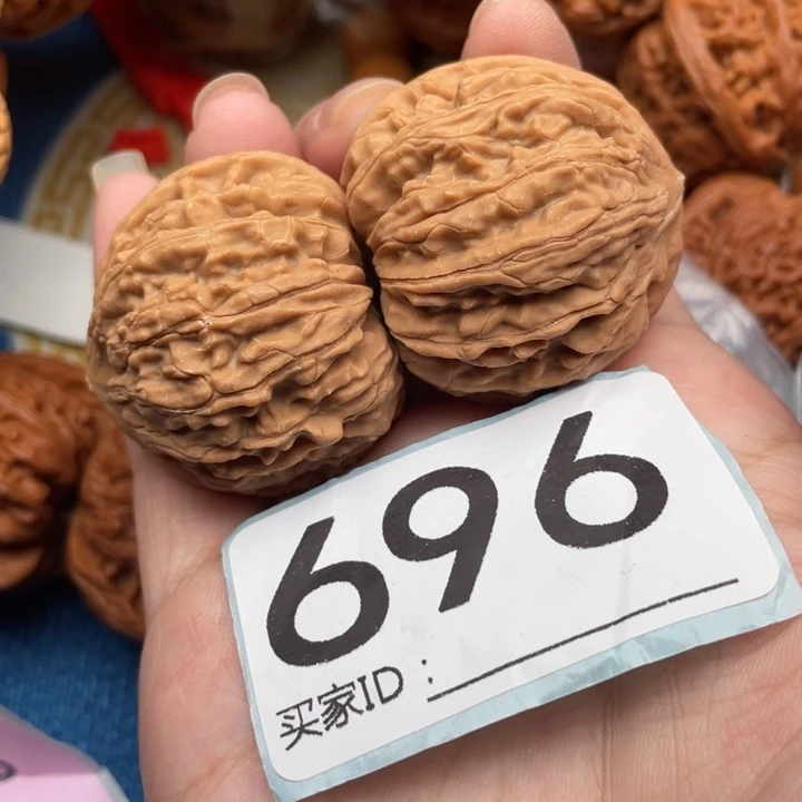 文玩核桃吊坠核桃