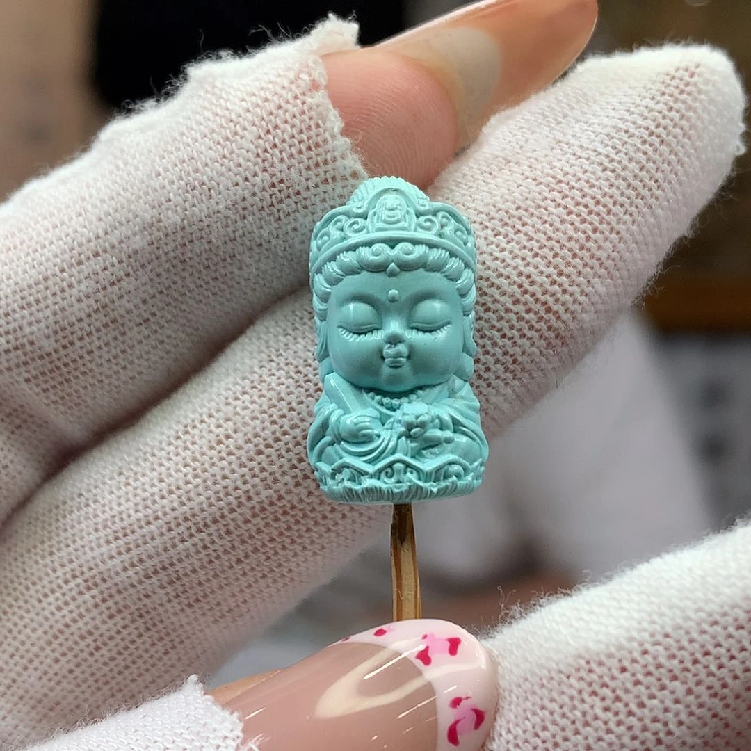 绿松石未镶嵌挂件