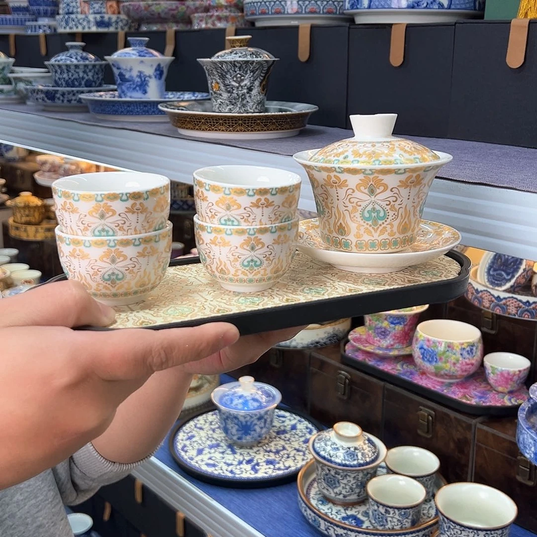 我们的目标是成为一个优秀的人