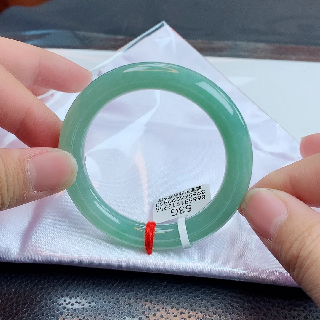 翡翠手镯未镶嵌天然缅甸翡翠A货手镯