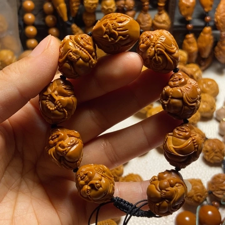 【闪购商品】橄榄核手串/手链瑞兽弥勒1.9