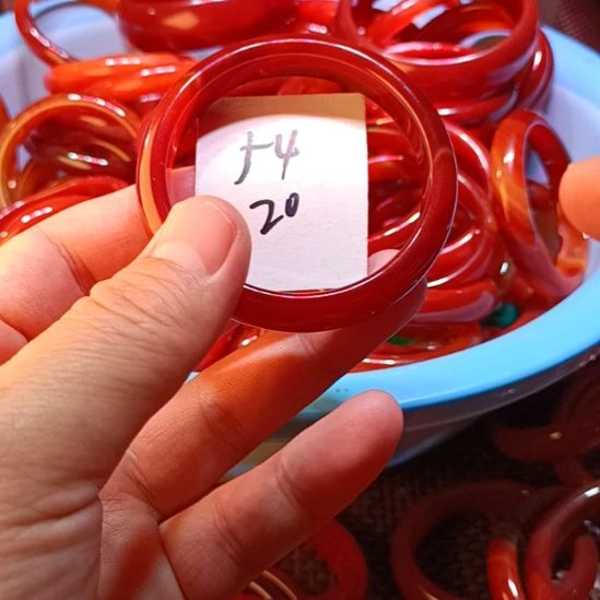 玛瑙/玉髓未镶嵌手镯