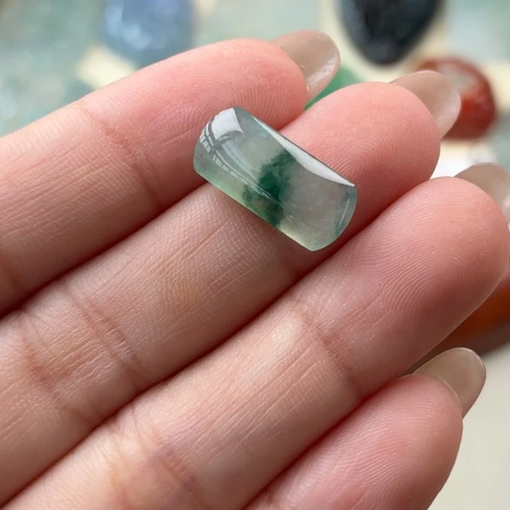 翡翠未镶嵌颈饰天然翡翠a货