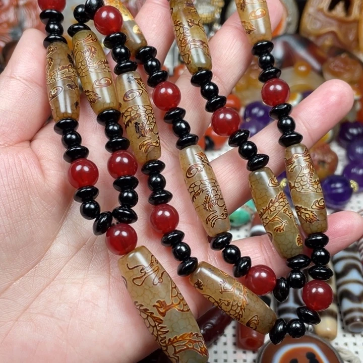 玛瑙/玉髓未镶嵌颈饰