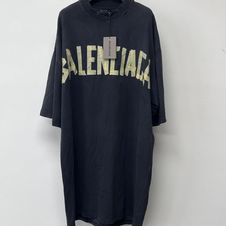 未使用 Balenciaga/巴黎世家 印花平纹针织圆领宽松短袖 01862