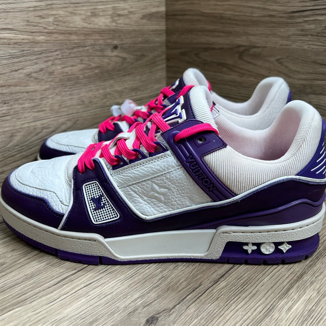 90新 LouisVuitton/路易威登 Trainer 白紫压纹板鞋 40码